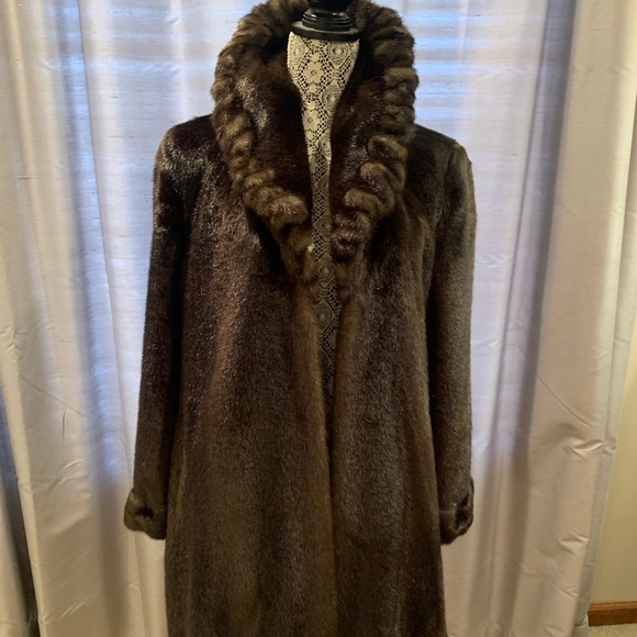 Brown Mink Faux Fur Coat - Picture 2 of 9